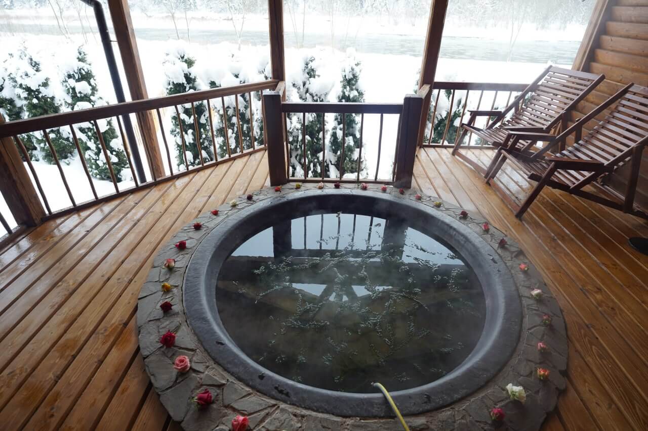 otel-s-chanom-v-karpatakh-1